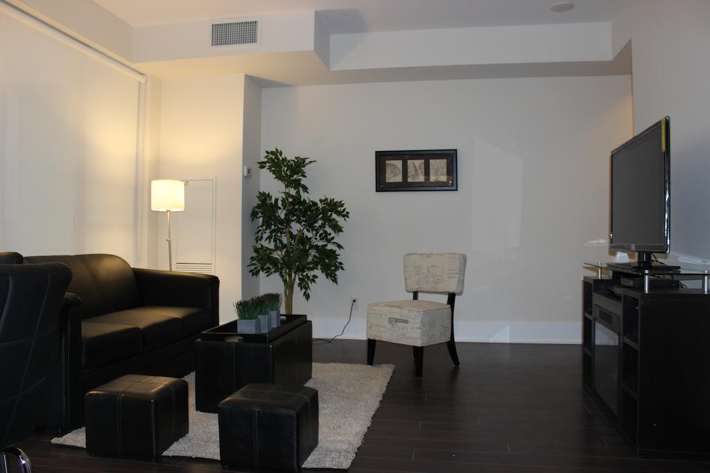 Atlas Suites - Cn Tower & Convention Centre Toronto Bilik gambar